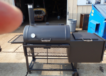 Restored 20″ x 36″ Backyard BBQ Smoker extended firebox
